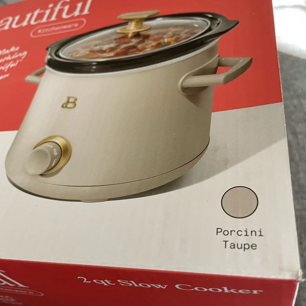 Beautiful by Drew Barrymore Tomato red 2Qt slow cooker with glass lid NEW